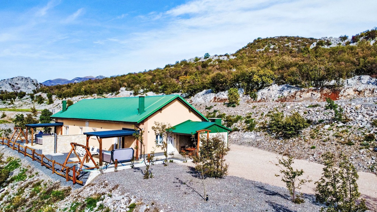Photo of Outdoor in Karlobag