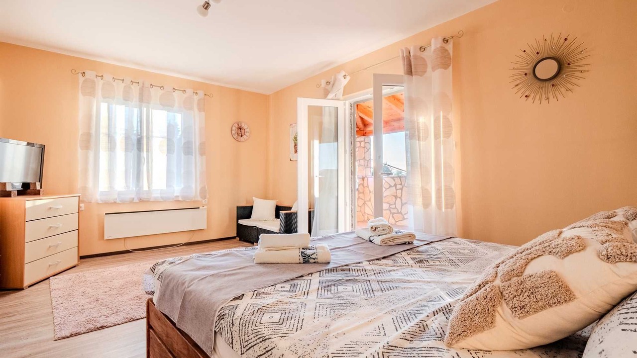 Photo of Bedroom in Malinska