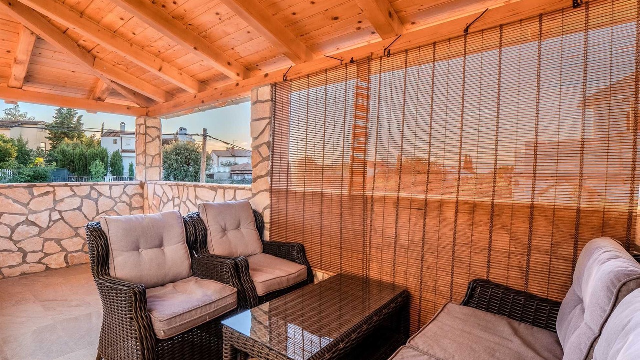 Photo of Patio Balcony in Malinska