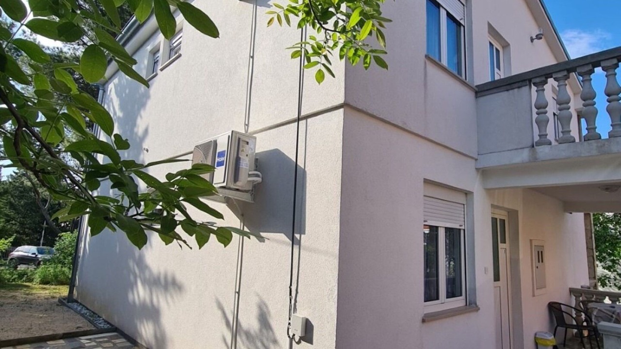 Photo of Outdoor in Seline