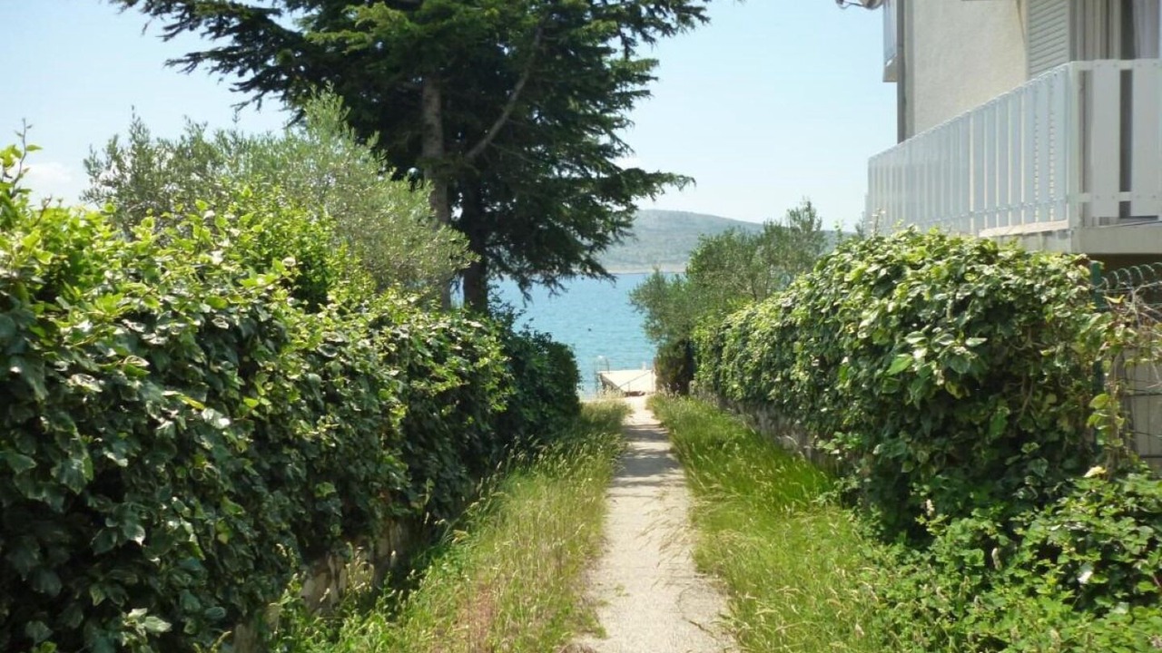 Photo of Outdoor in Seline