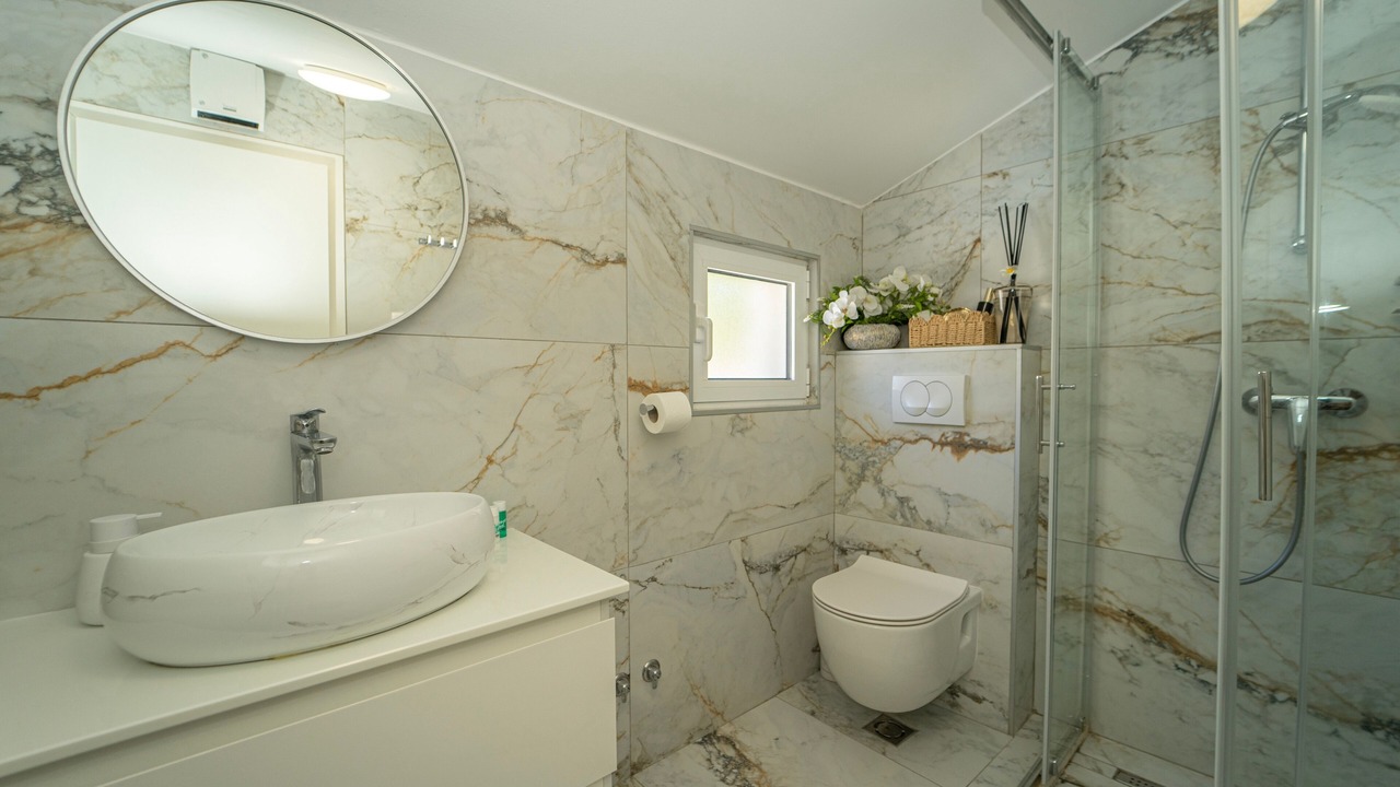 Photo of Bathroom in Potirna