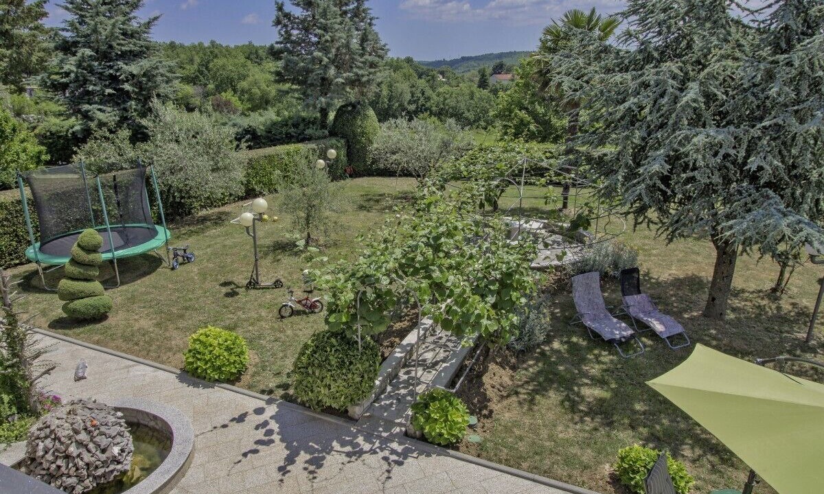 Photo of Outdoor in Gracisce