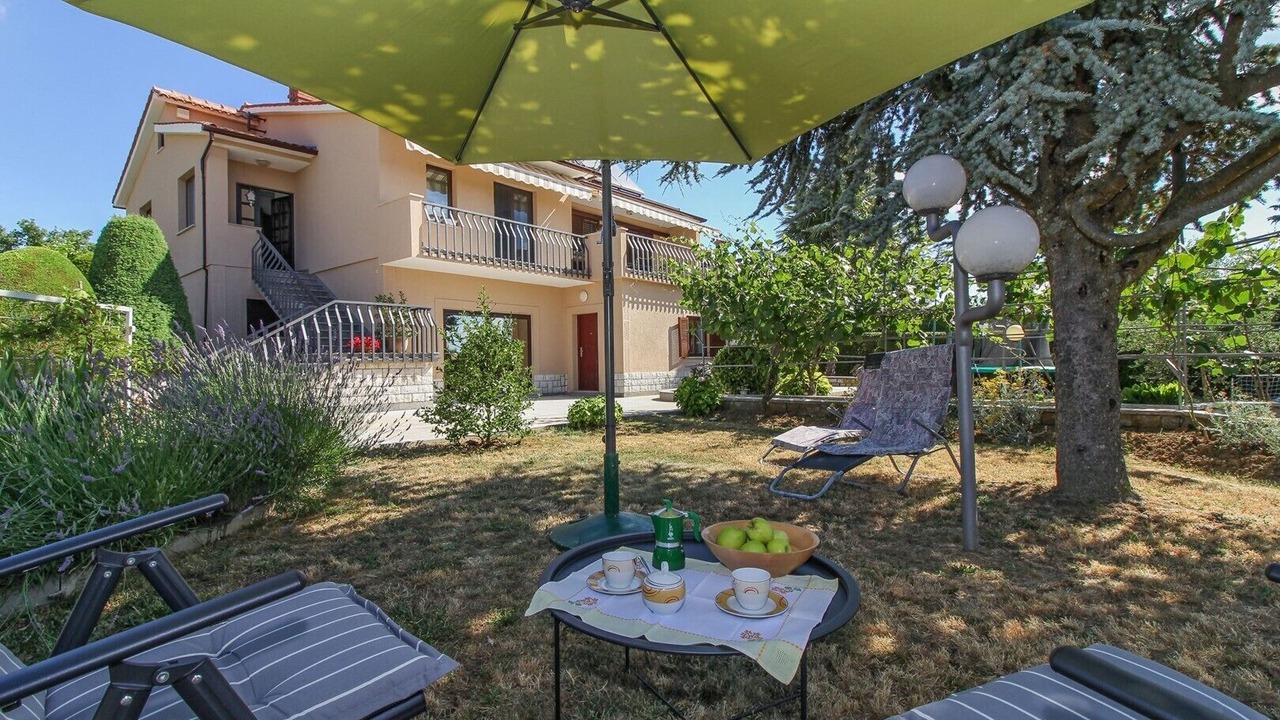 Photo of Outdoor in Gracisce
