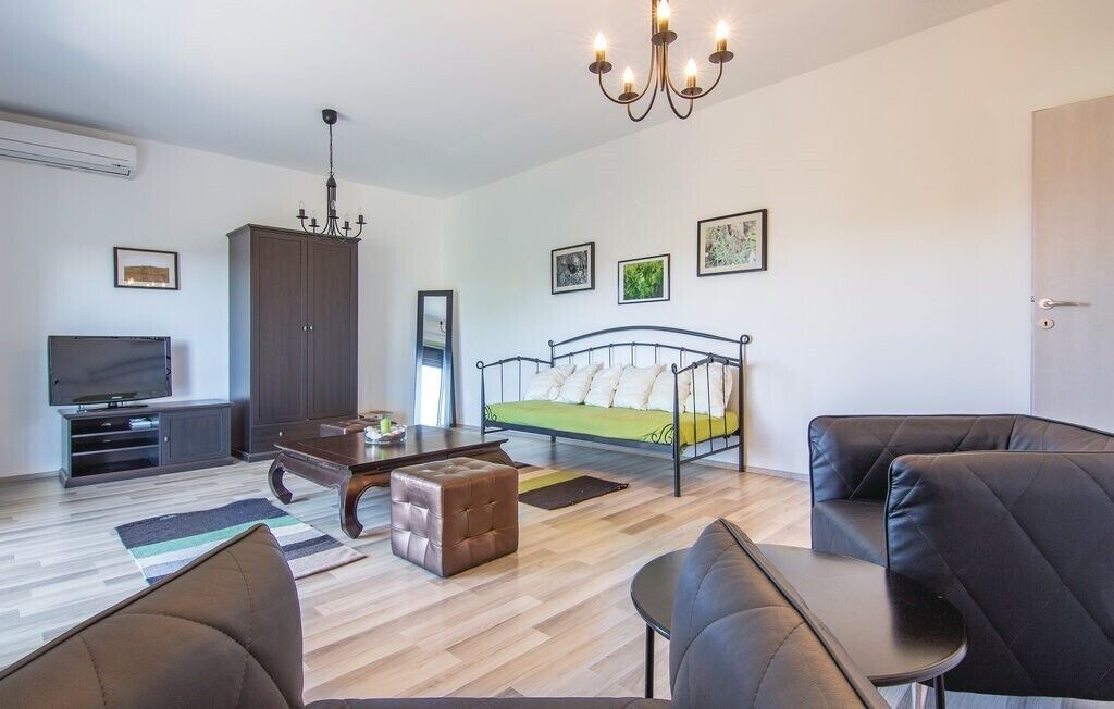 Photo of Livingroom in Fiorini