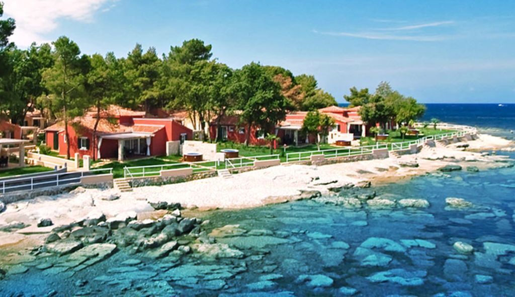 Photo of Others in Monterol
