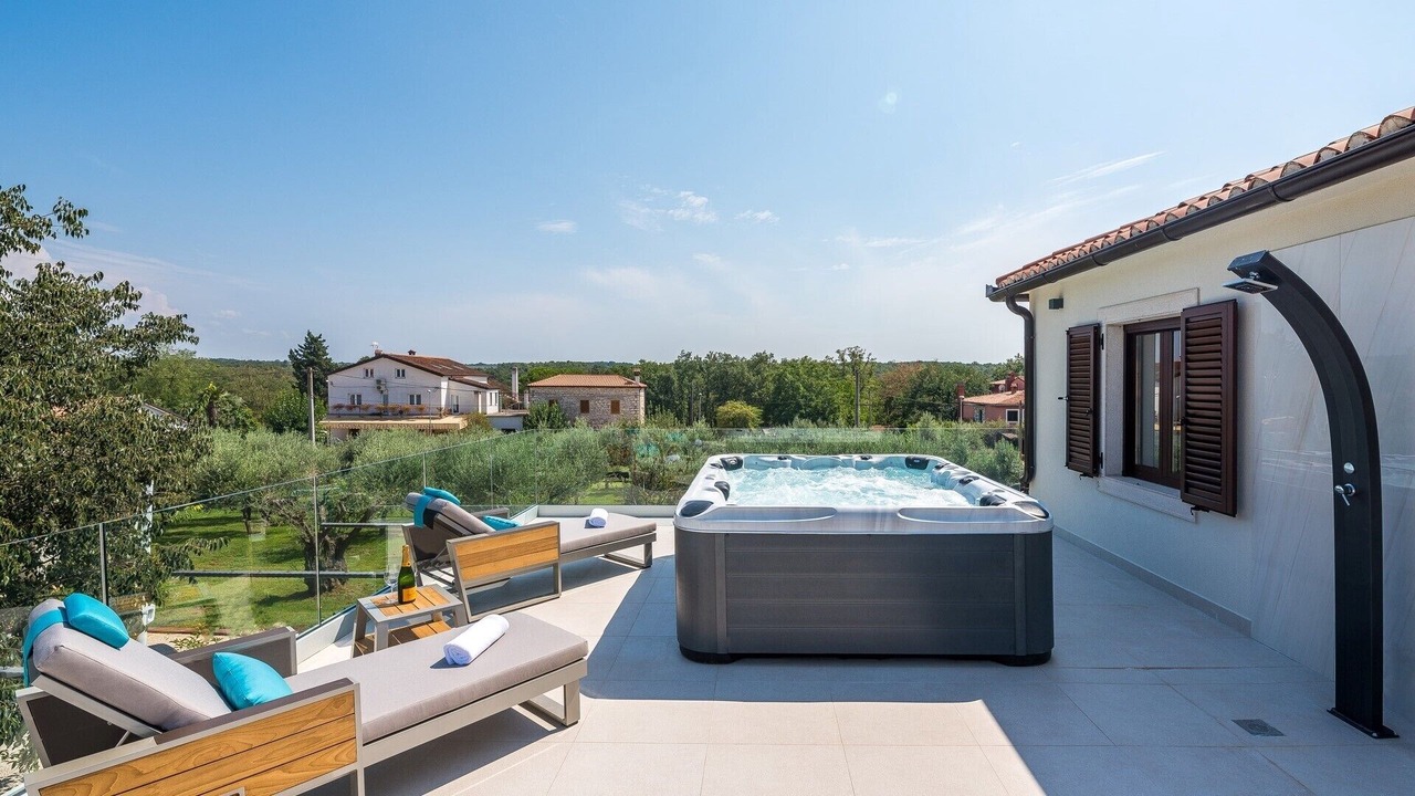Photo of Outdoor in Fiorini