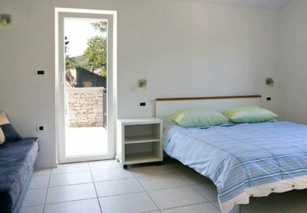 Photo of Bedroom in Brsec