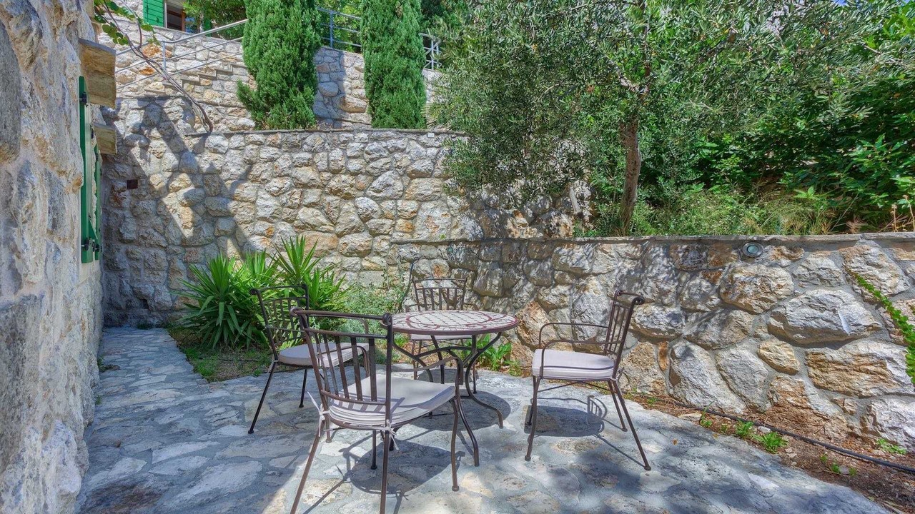 Photo of Outdoor in Borak