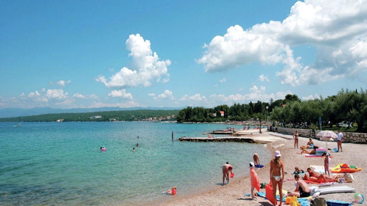 Photo of Others in Porat
