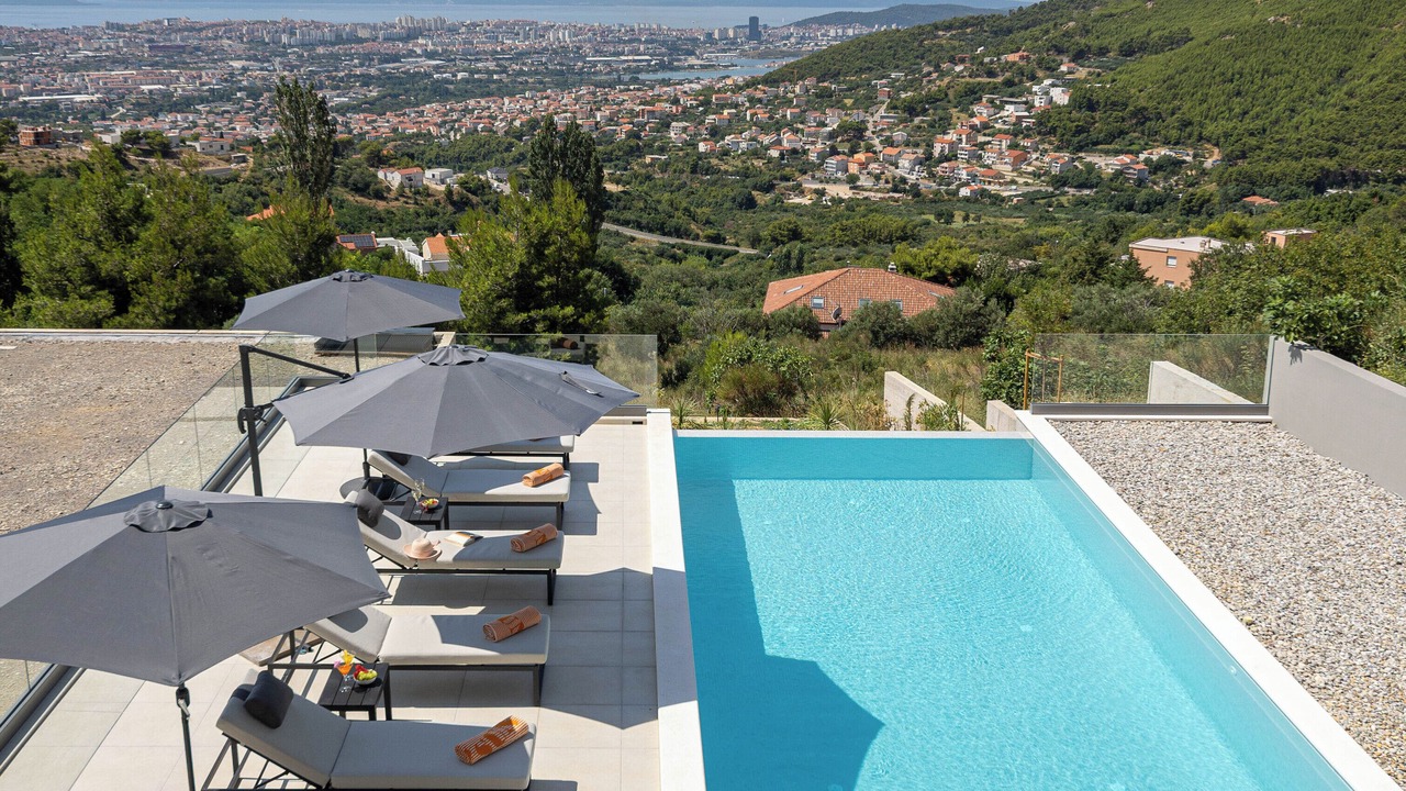 Photo of Outdoor in Solin