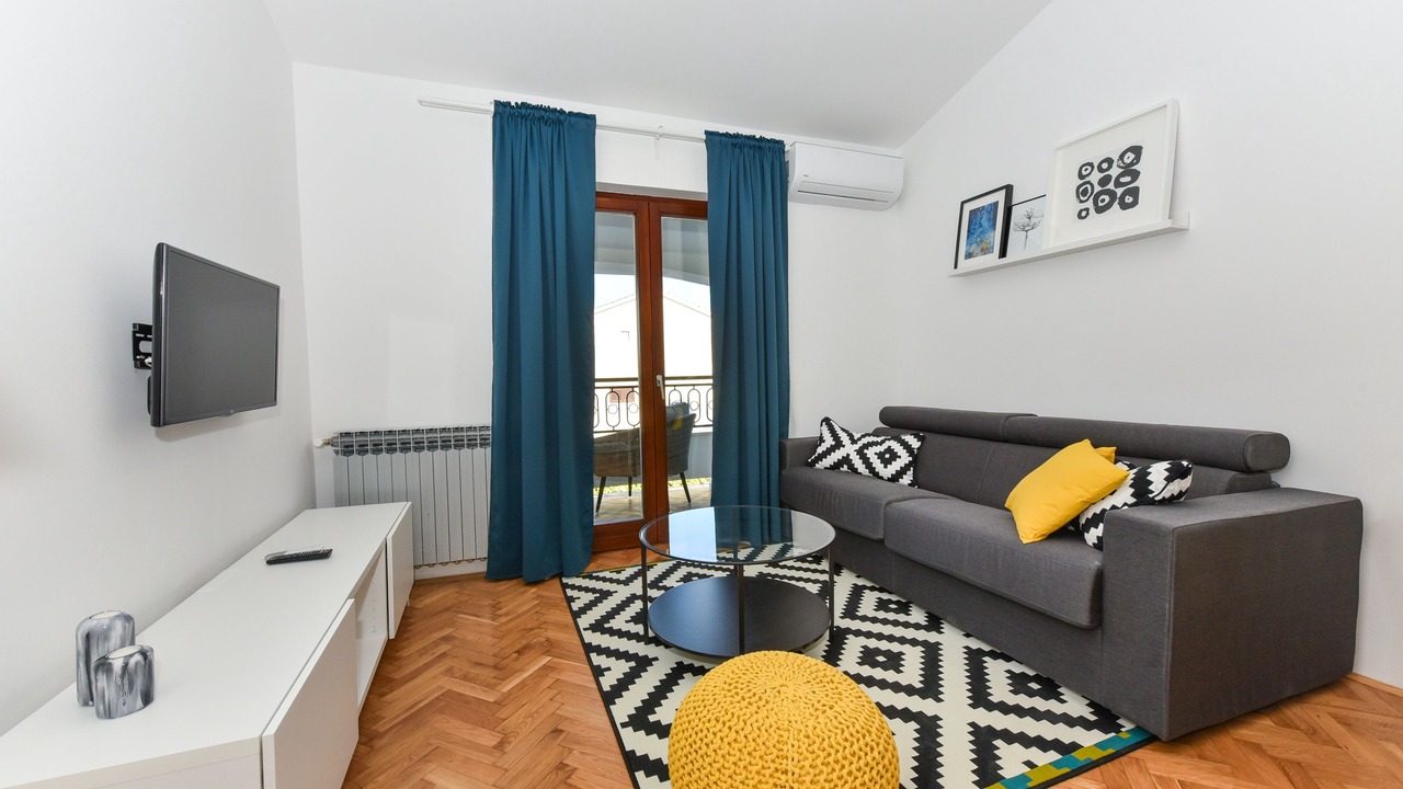 Photo of Livingroom in Petrcane