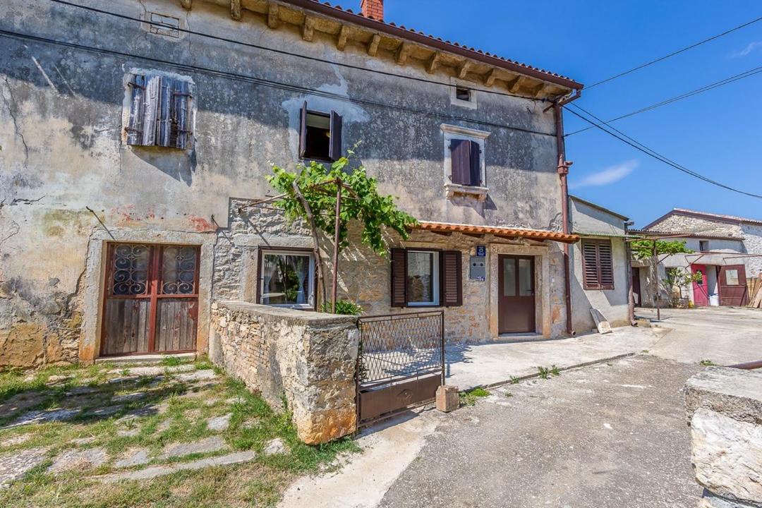 Photo of Buildings in Valtura