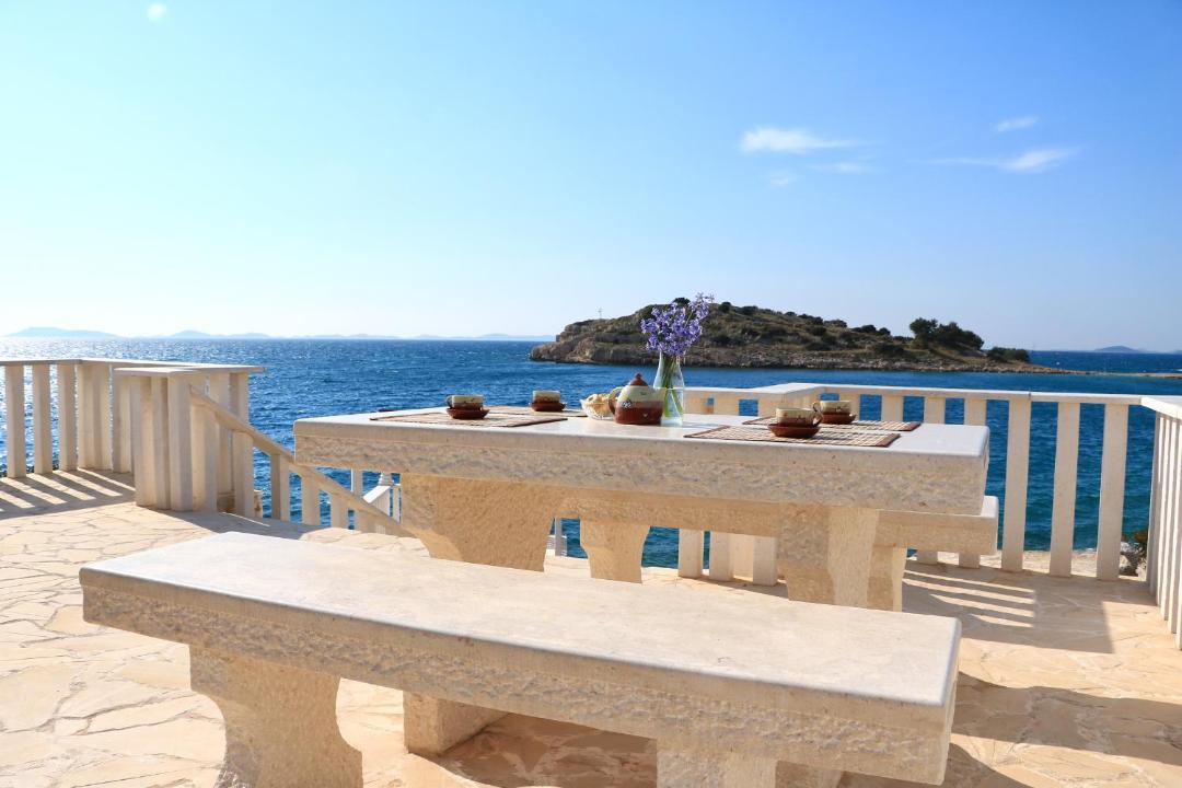Photo of Patio Balcony in Jezera
