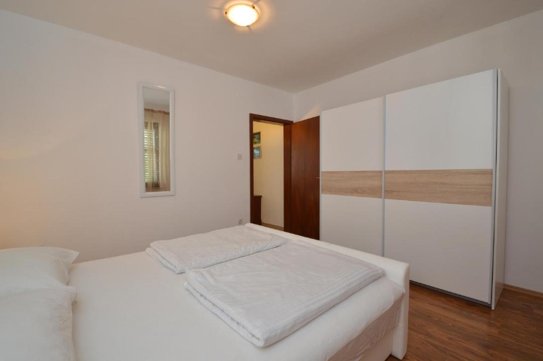 Photo of Others in Cove Murtar