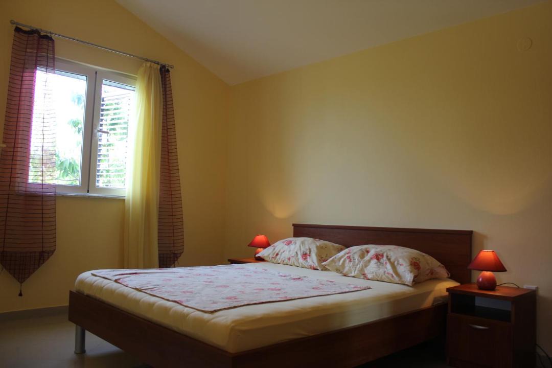 Photo of Bedroom in Muline