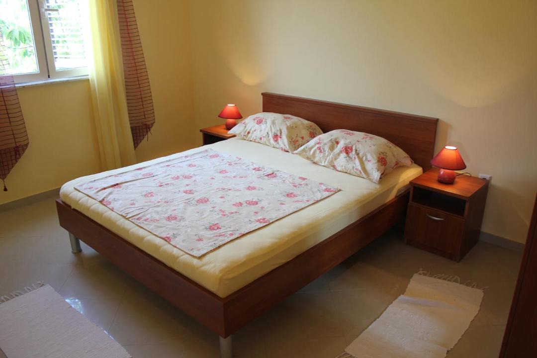 Photo of Bedroom in Muline