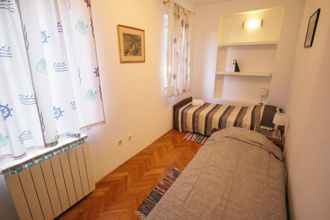 Photo of Bedroom in Cres