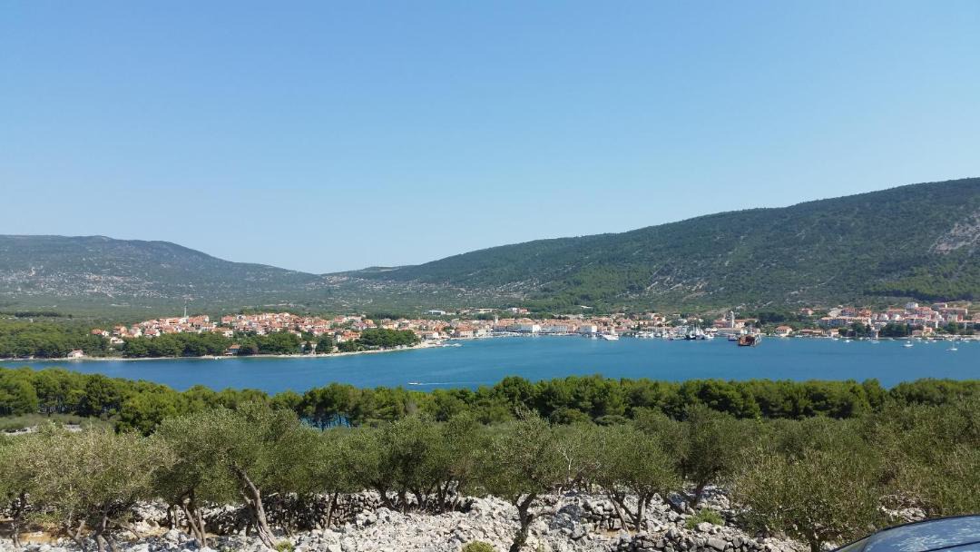 Photo of Others in Cres