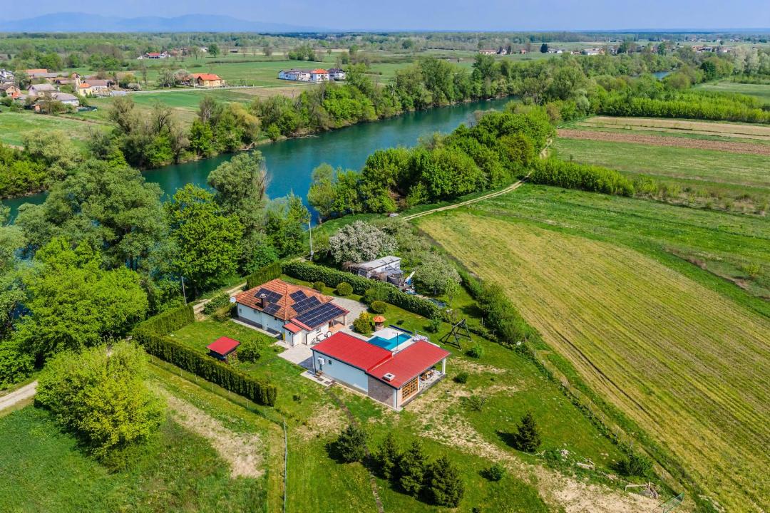 Photo of Others in Karlovac
