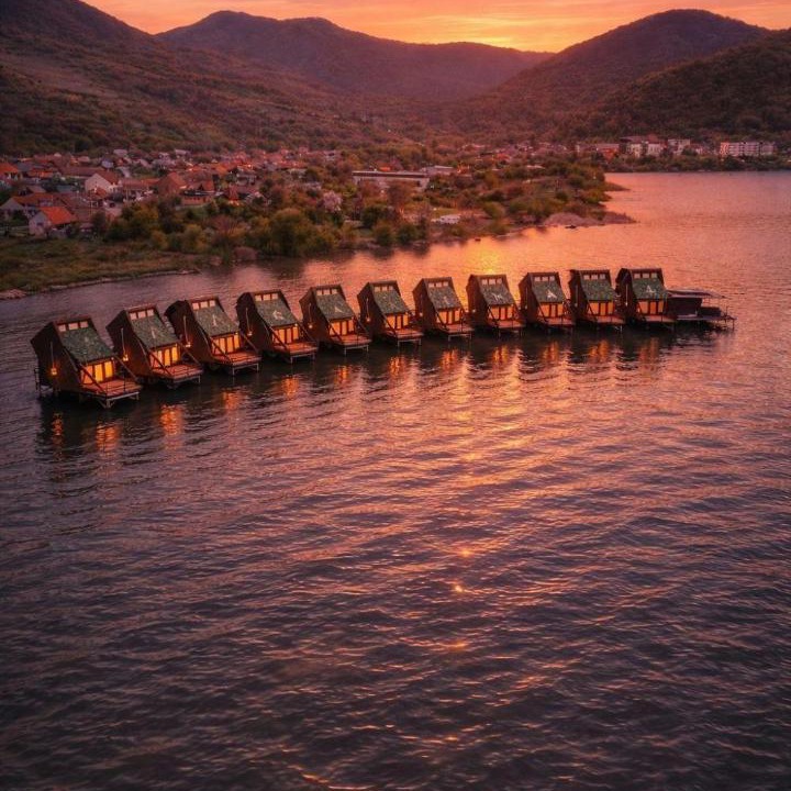 Photo of Others in Berzasca
