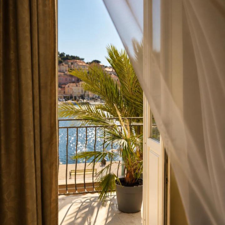 Photo of Patio Balcony in Cove Murtar