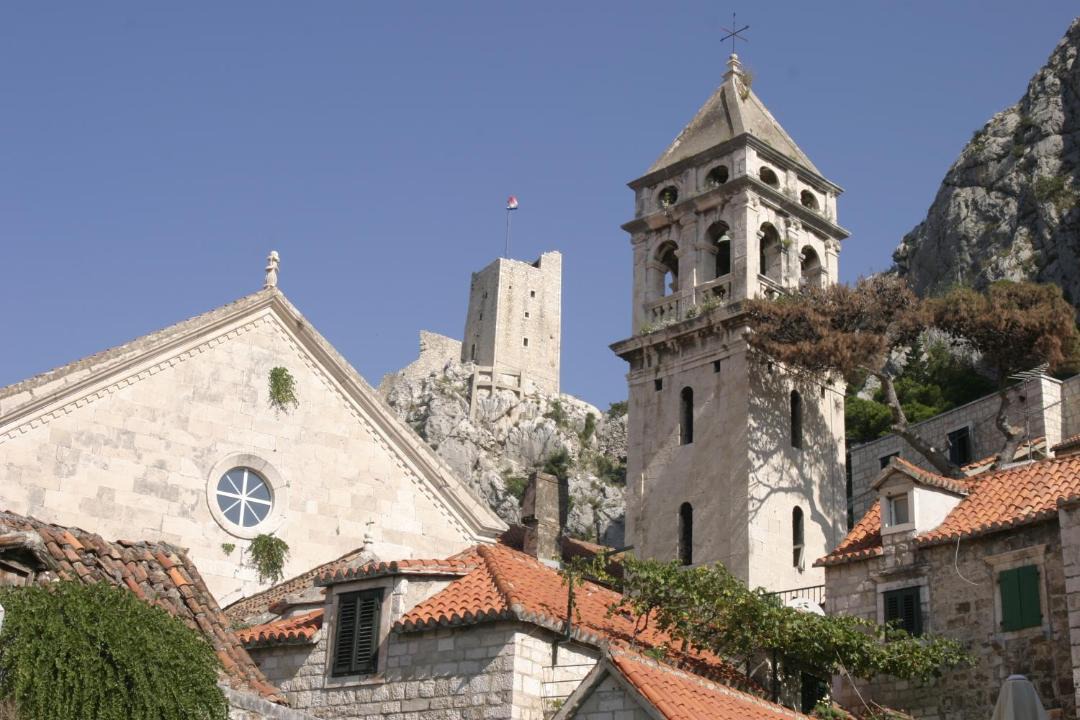 Photo of Others in Omis