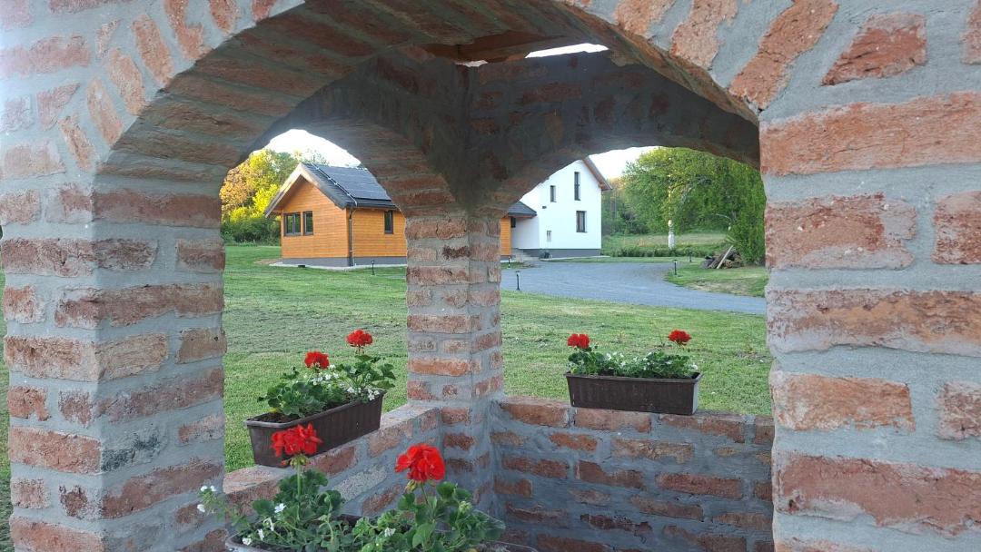 Photo of Others in Lipovac