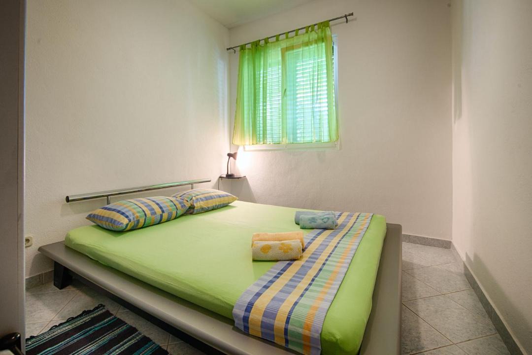 Photo of Bedroom in Komiza