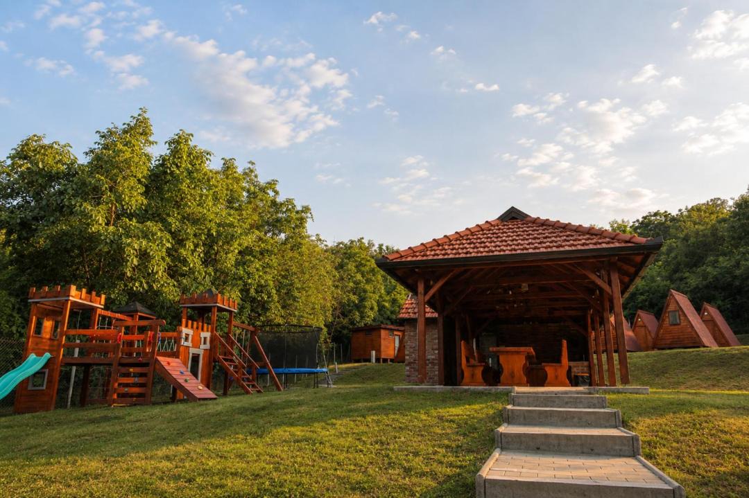 Photo of Others in Popovac