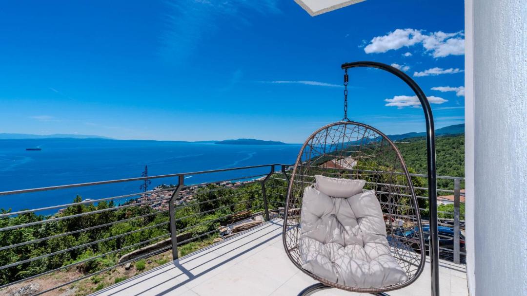 Photo of Patio Balcony in Bregi