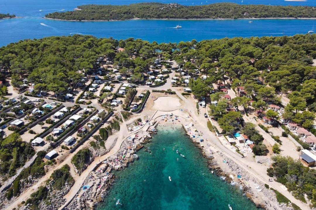 Photo of Others in Cove Murtar