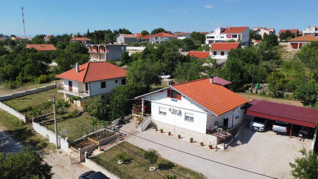 Photo of Buildings in Benkovac