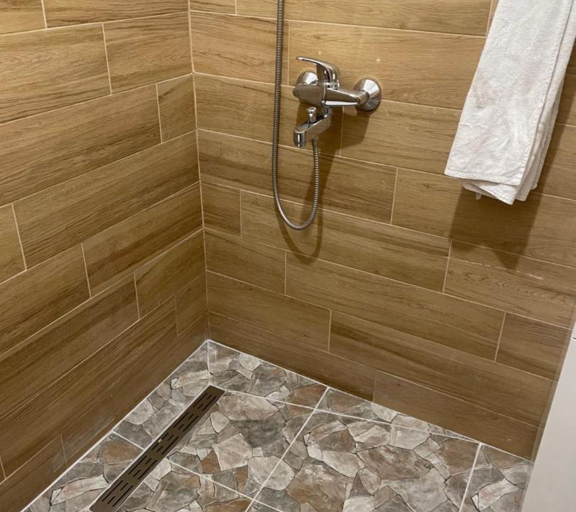 Photo of Bathroom in Trn