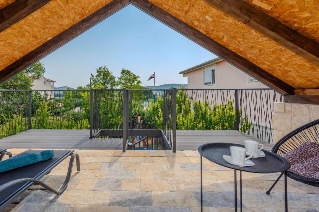 Photo of Patio Balcony in Velim