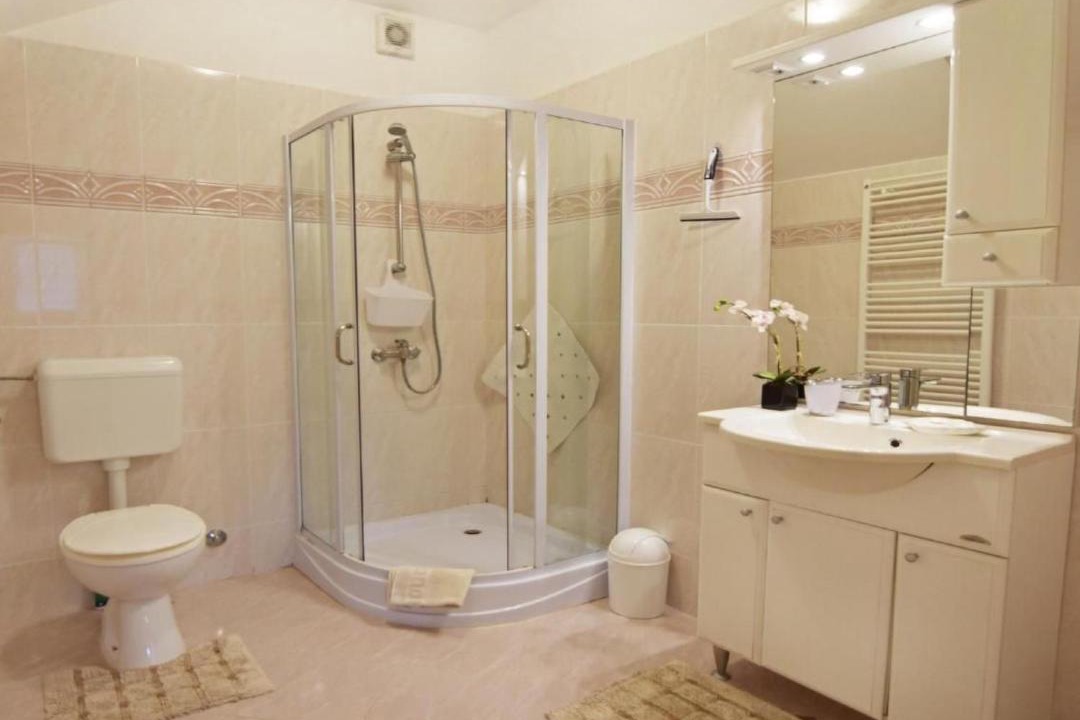 Photo of Bathroom in Đuba