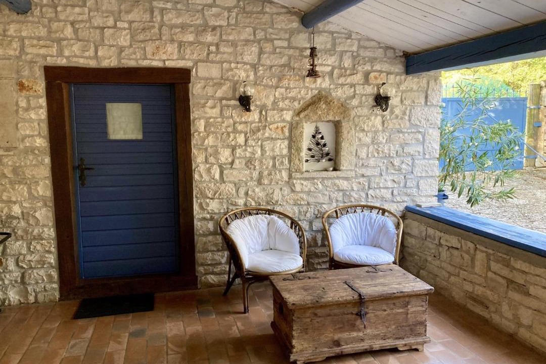 Photo of Others in Stifanici