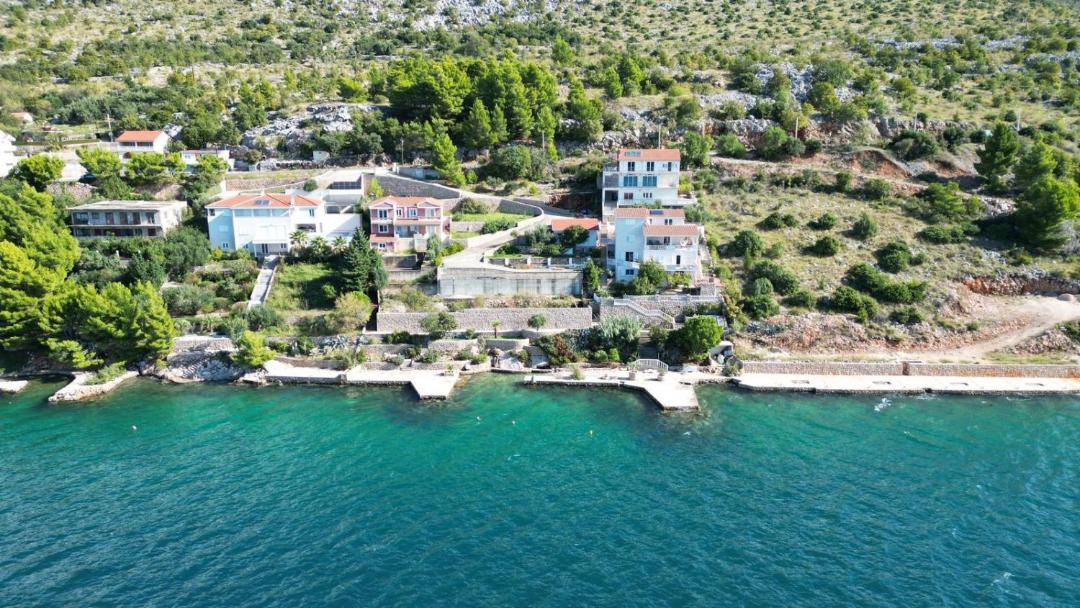 Photo of Others in Starigrad