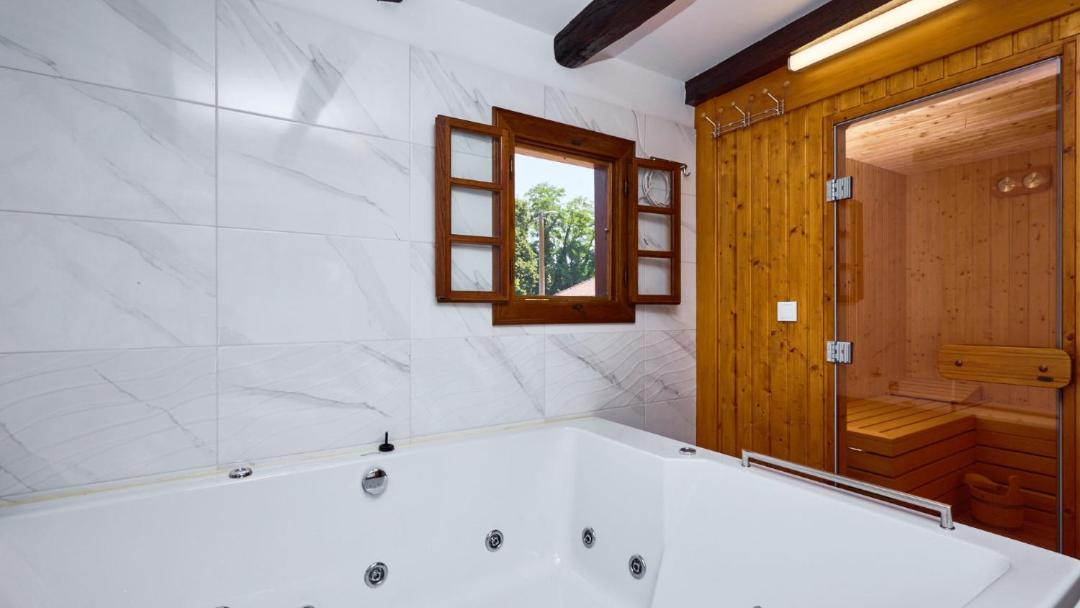 Photo of Bathroom in Sisak