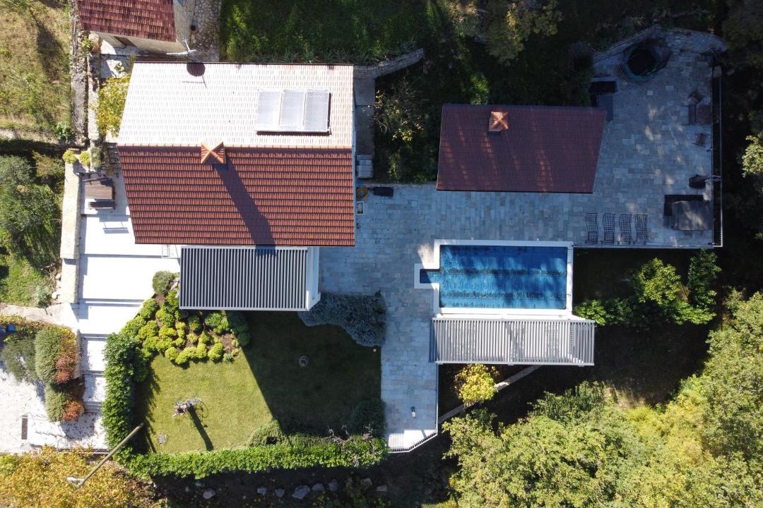 Photo of Others in Omis