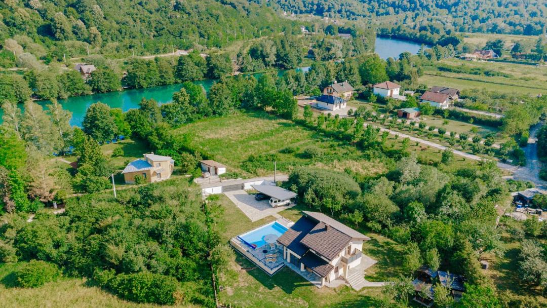 Photo of Others in Bihac
