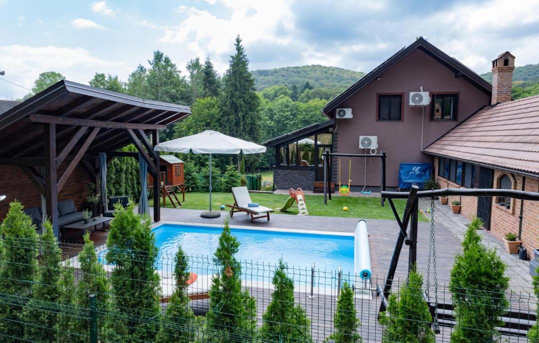 Photo of Others in Brestovac