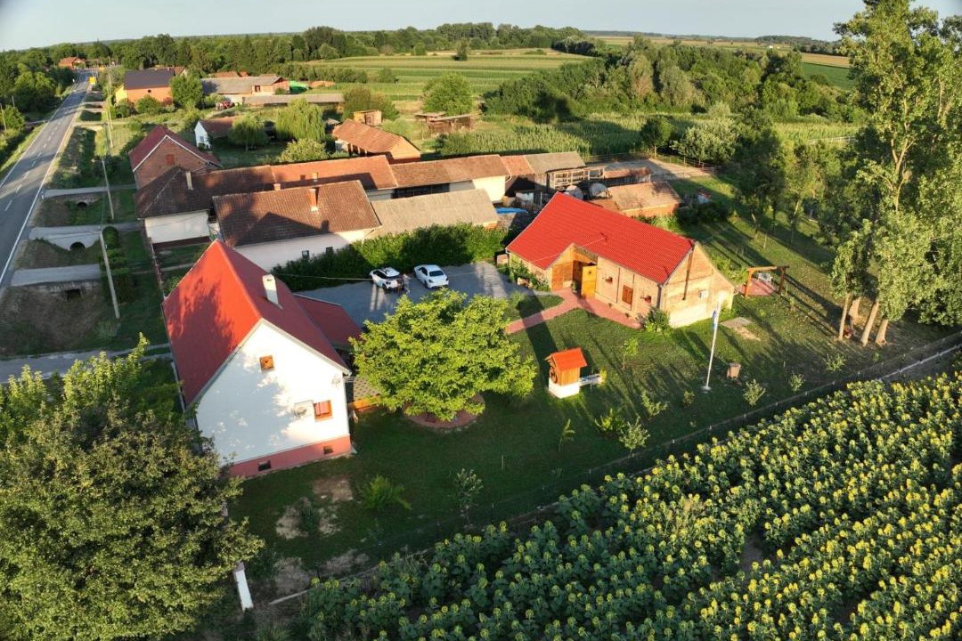 Photo of Others in Cađavica
