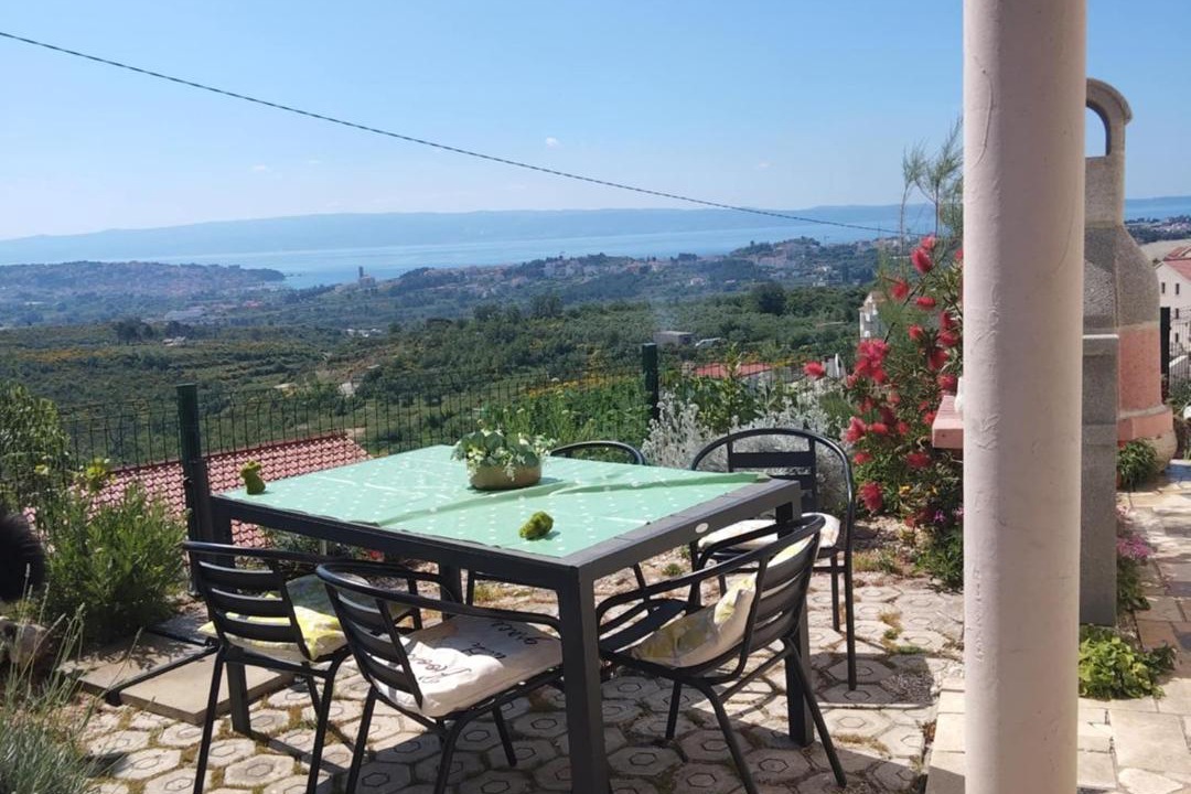 Photo of Patio Balcony in Mravince