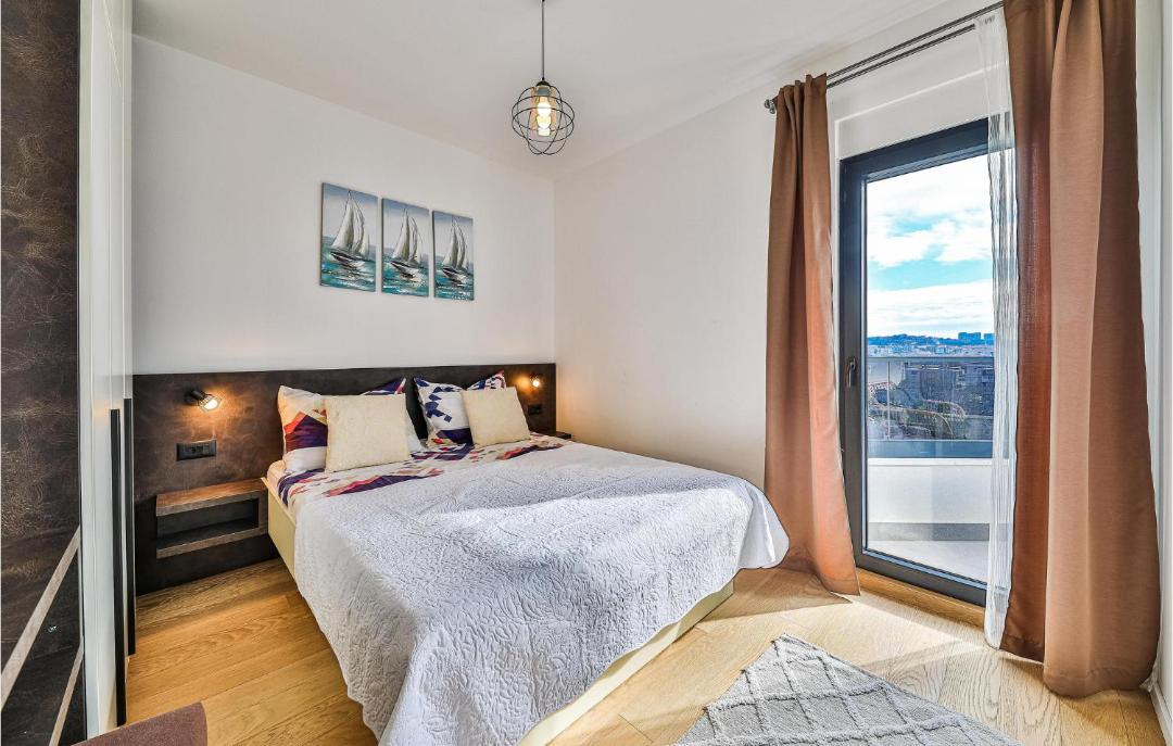 Photo of Others in Solin