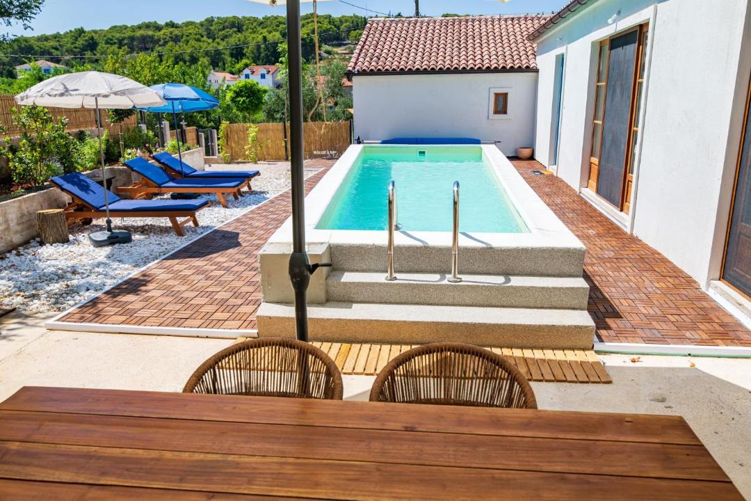 Photo of Others in Prvic Luka