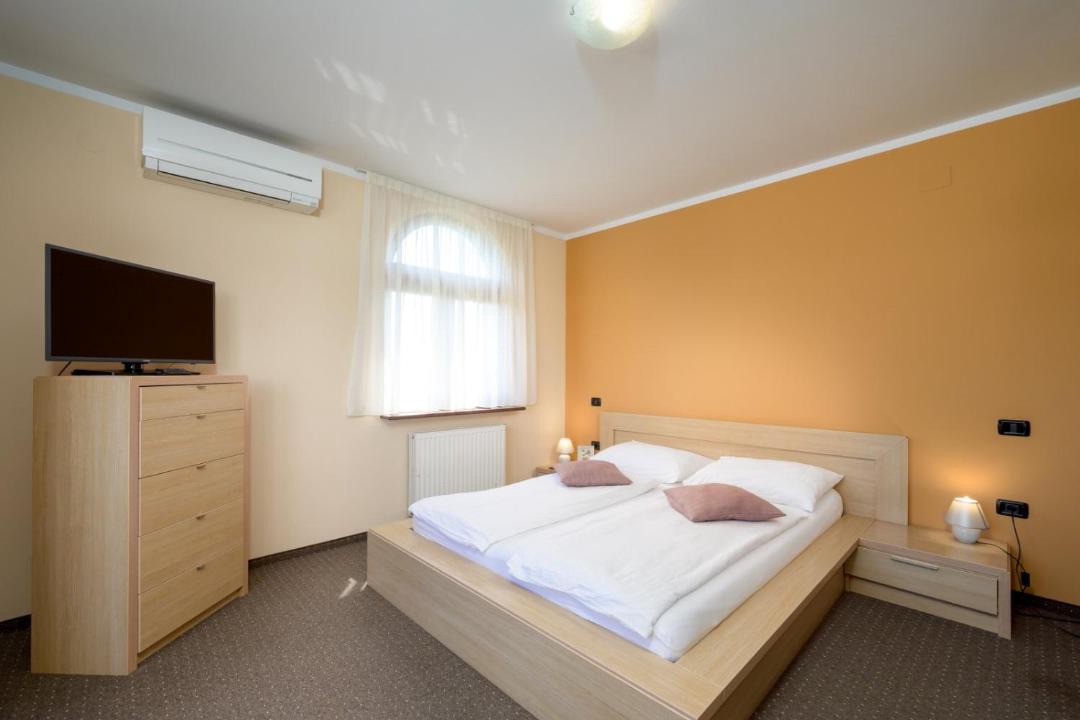 Photo of Bedroom in Prodol