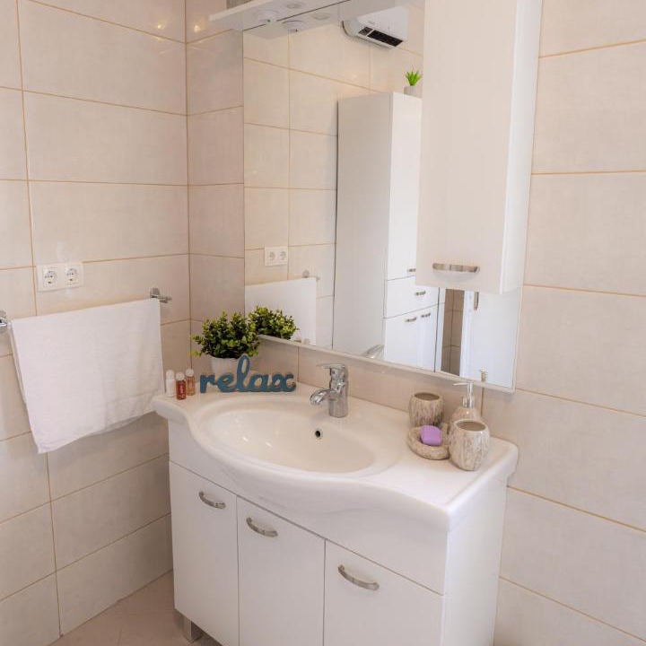 Photo of Bathroom in Blace