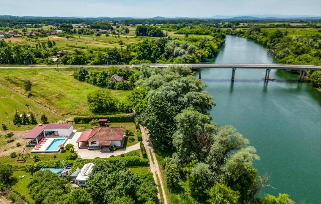 Photo of Others in Karlovac