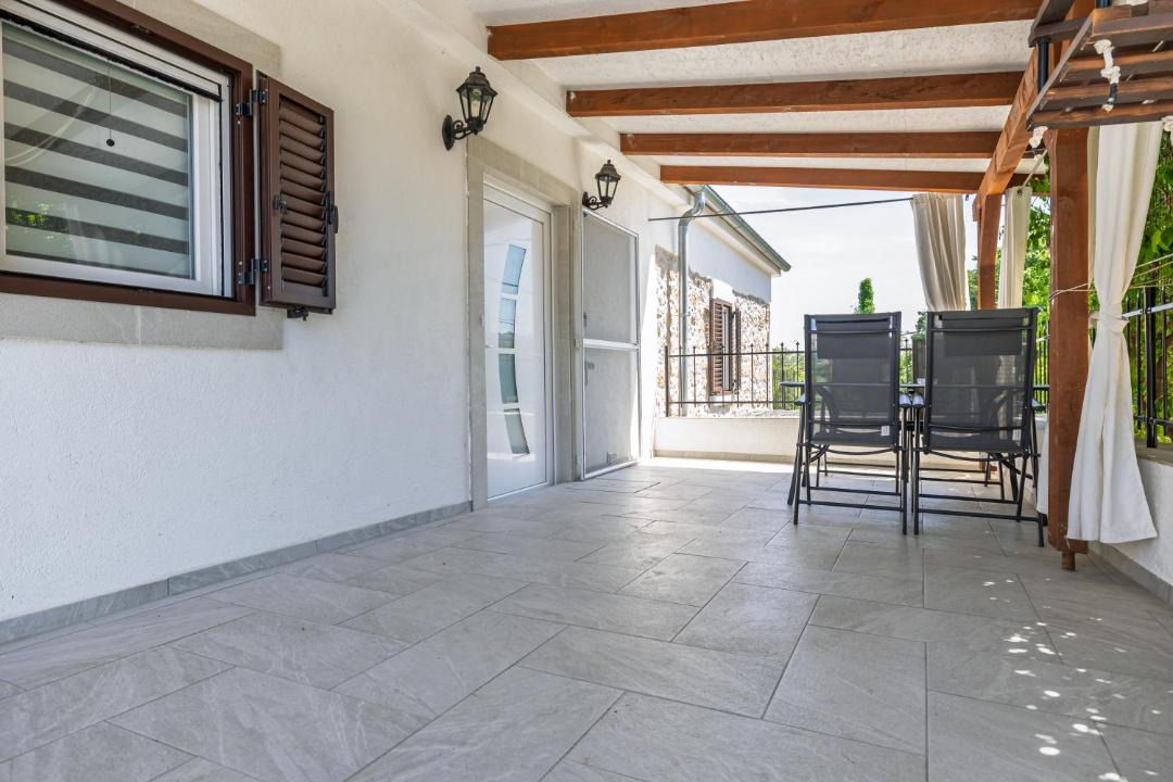 Photo of Patio Balcony in Risika